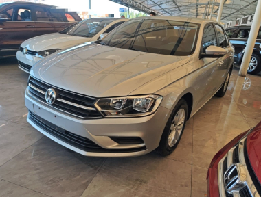 Volkswagen Bora 2017 Volkswagen Bora 2017 صورة سيارة