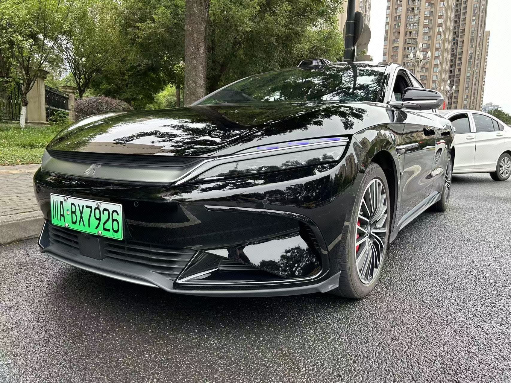 BYD Han 2025 car image 