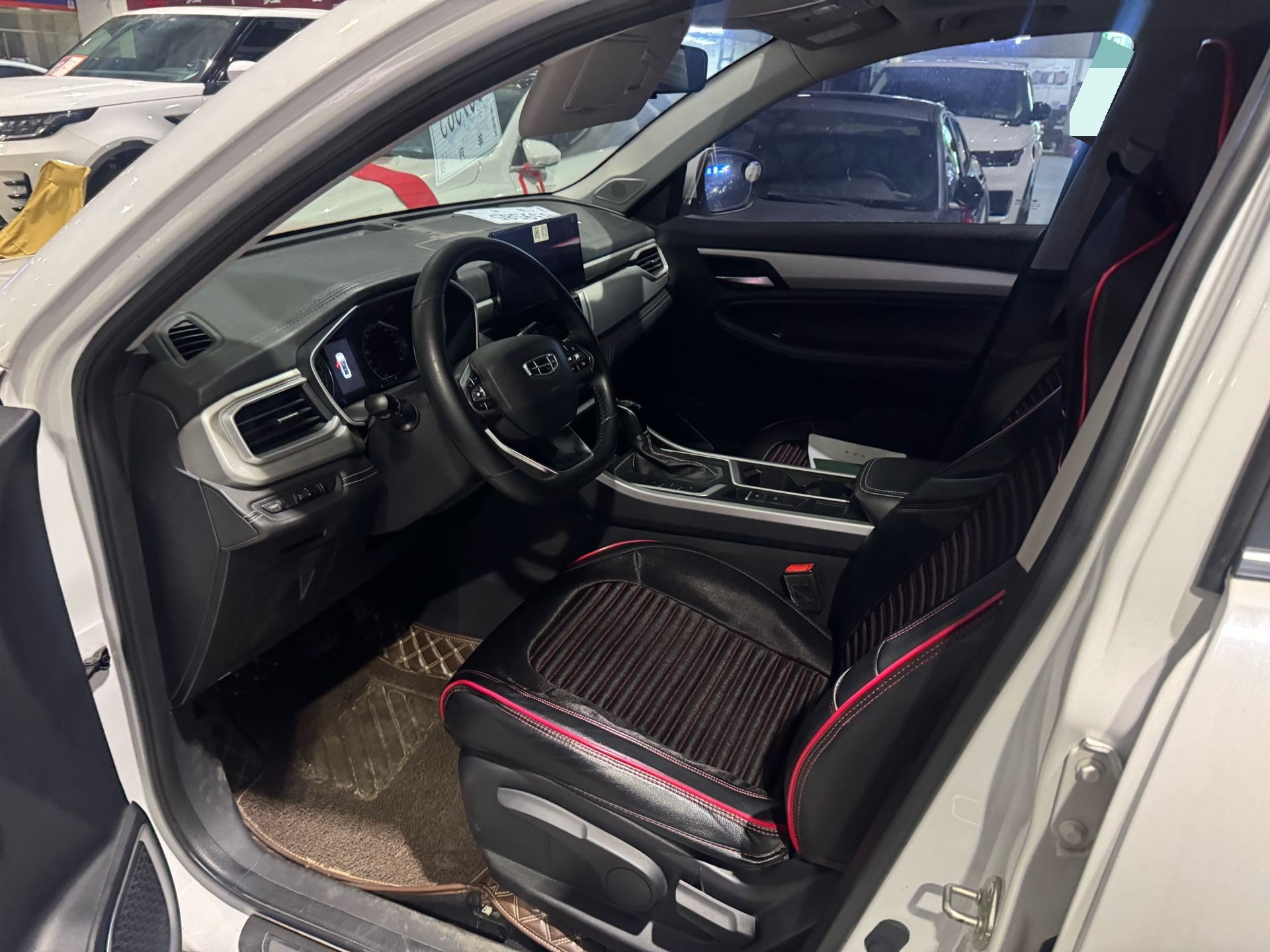 GEELY Vision X6 2020 #2 GEELY Vision X6 2020 car image #2