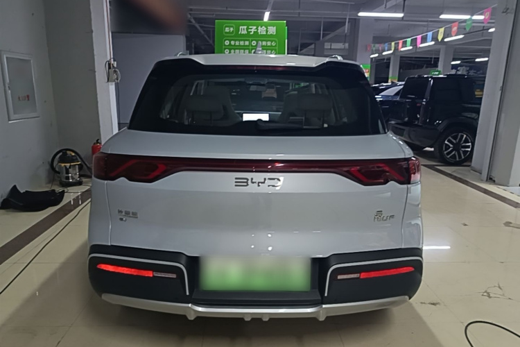 BYD YuanUP 2024 #6 BYD YuanUP 2024 car image #6