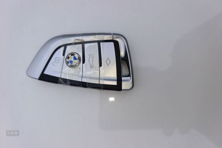 BMW 3 Series 2023 #10 BMW 3 Series 2023 car image #10