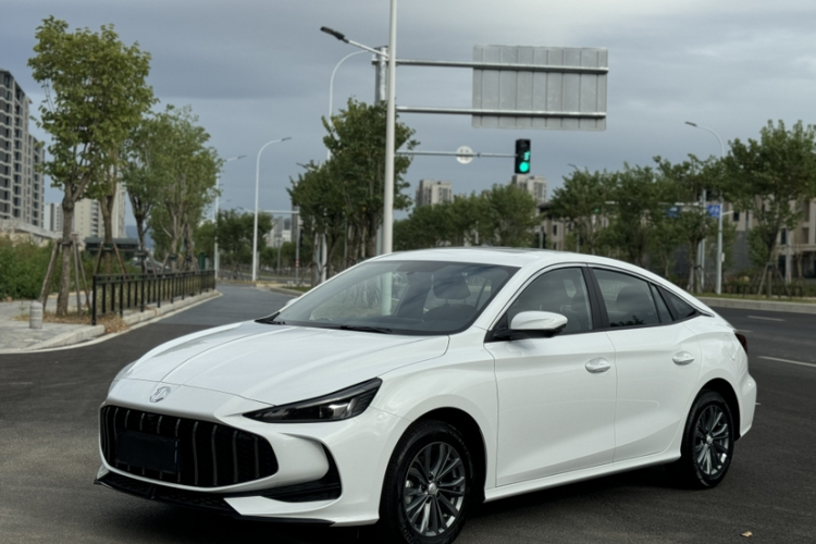 MG 5 2026 #2 MG 5 2026 imagen de coche #2