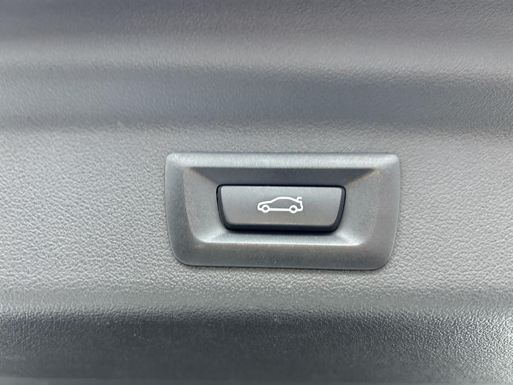 BMW X1 2023 car image #10