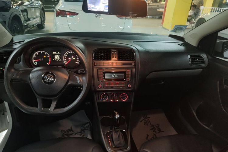 Volkswagen Polo 2017 #17 Volkswagen Polo 2017 car image #17
