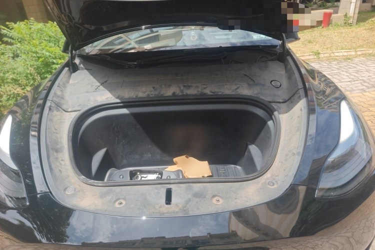 Tesla Model Y 2023 #18 Tesla Model Y 2023 immagine di auto #18