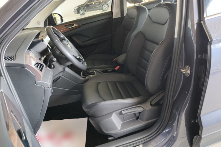 Volkswagen Tharu 2021 image de voiture #15