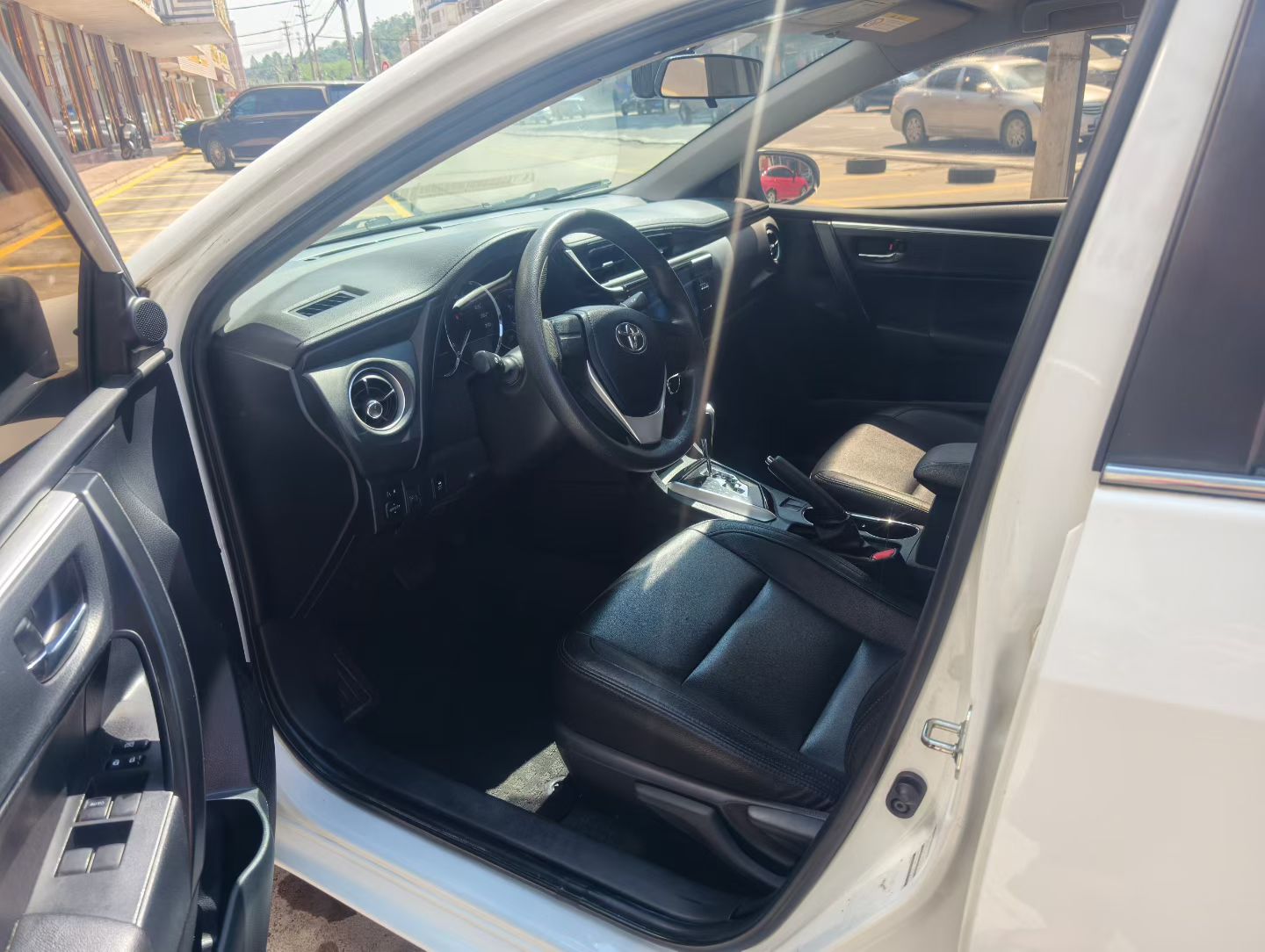 Toyota Corolla 2019 #5 Toyota Corolla 2019 car image #5