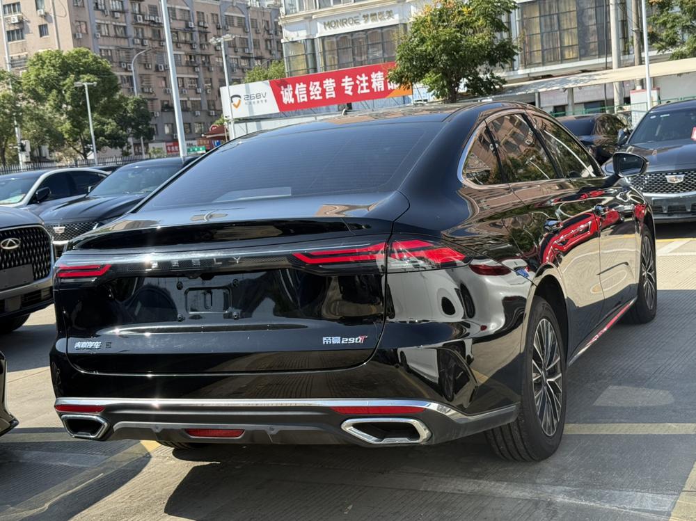 GEELY Emgrand 2025 #5 GEELY Emgrand 2025 car image #5