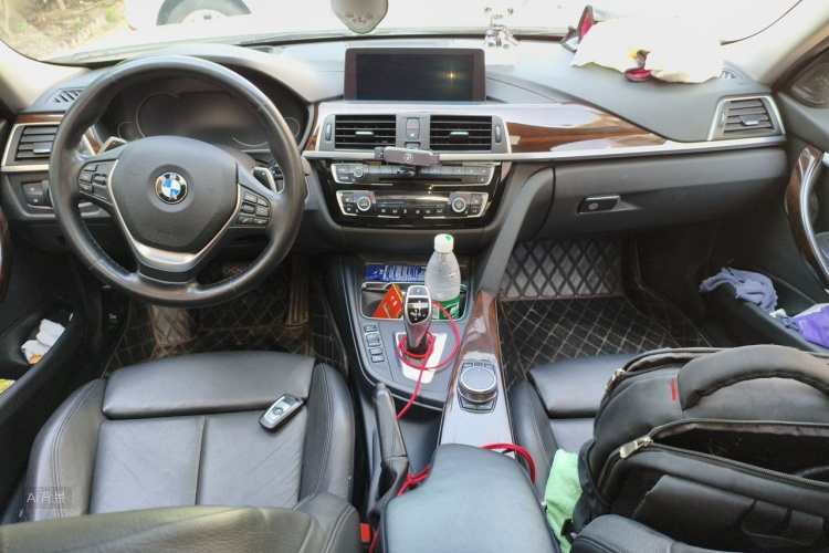 BMW 3 Series 2018 #11 BMW 3 Series 2018 car image #11