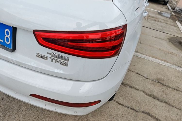 Audi Q3 2015 #8 Audi Q3 2015 car image #8