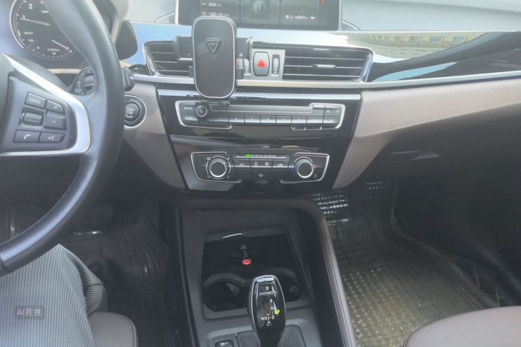 BMW X1 2020 car image #15