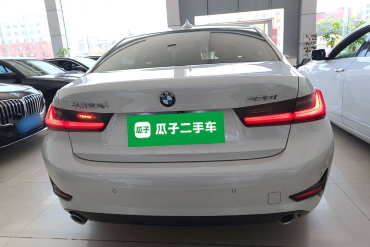 BMW 3 Series 2020 car image #6