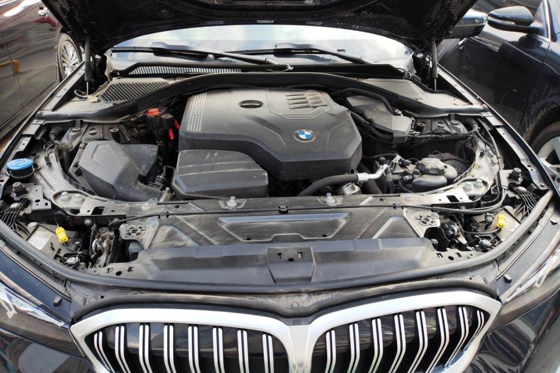 BMW 3 Series 2024 #10 BMW 3 Series 2024 imagem de carro #10