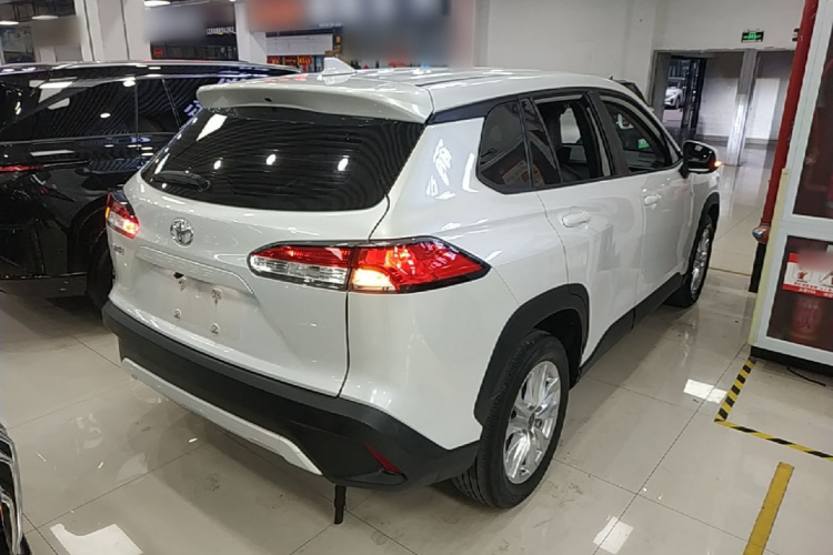 Toyota Corolla Cross 2024 car image #5
