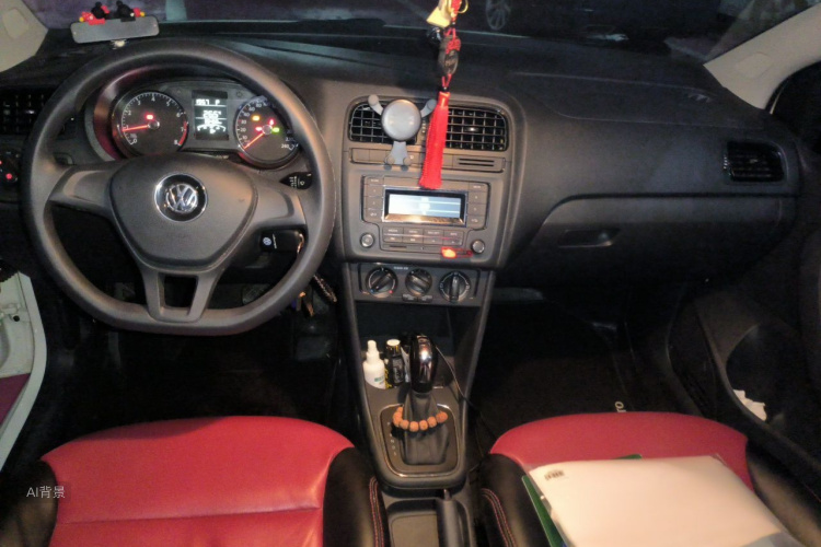 Volkswagen Polo 2017 car image #11