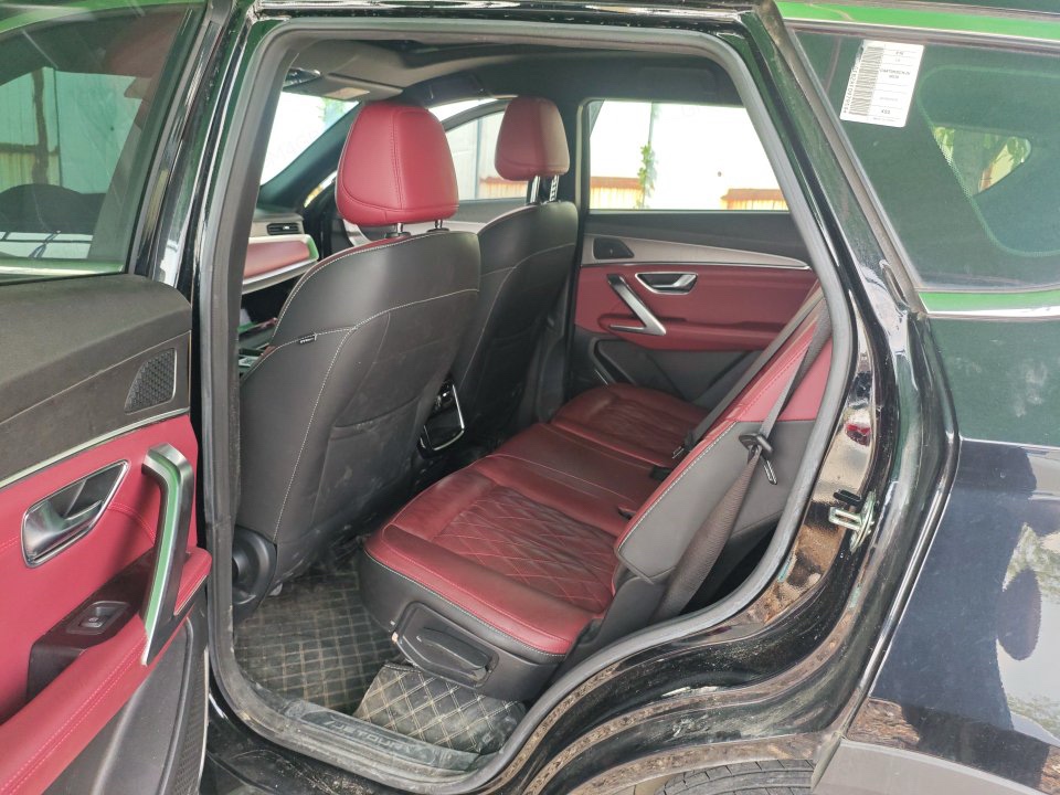 Jetour X70 PLUS 2024 car image #6