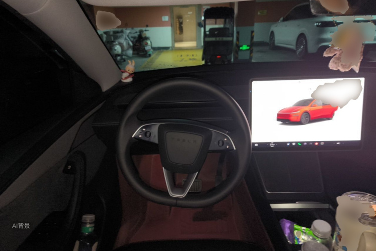 Tesla Model Y 2025 car image #12