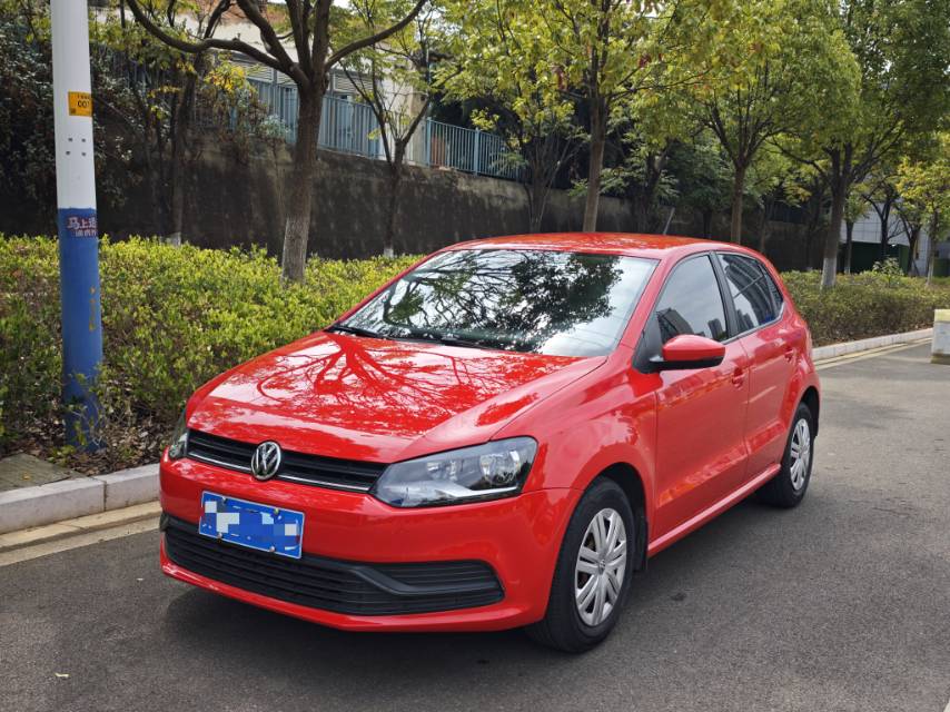 Volkswagen Polo 2019 car image 