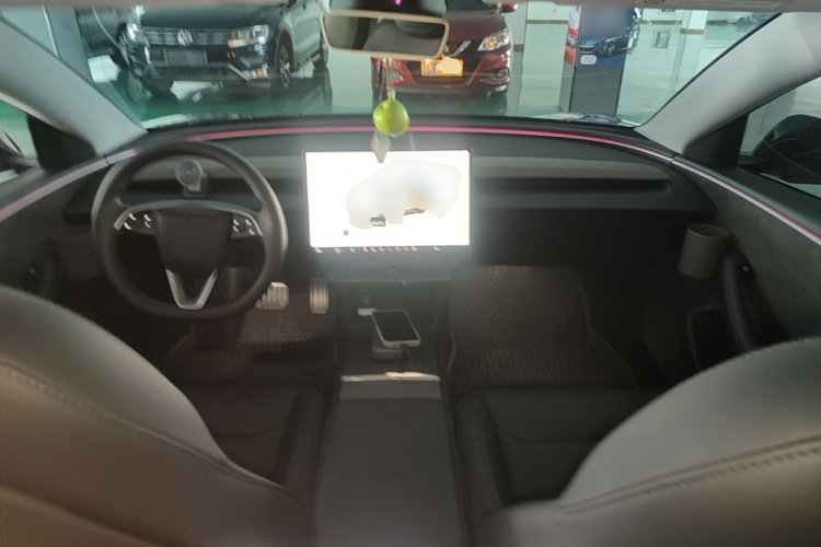 Tesla Model 3 2024 #10 Tesla Model 3 2024 car image #10