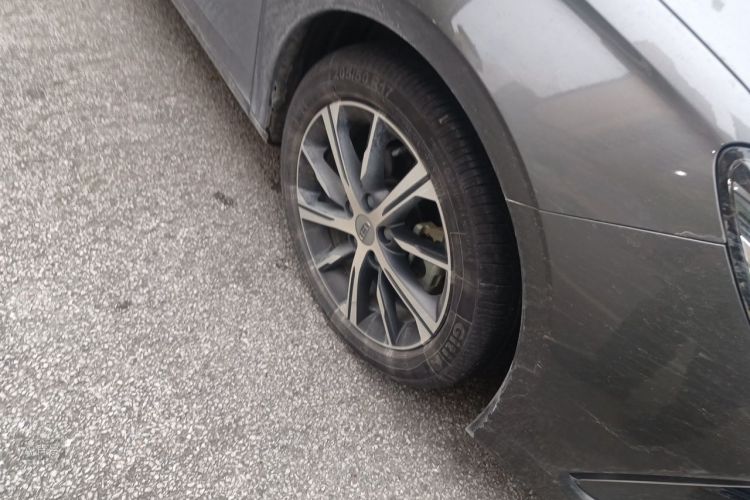 GEELY Emgrand 2021 #9 GEELY Emgrand 2021 car image #9