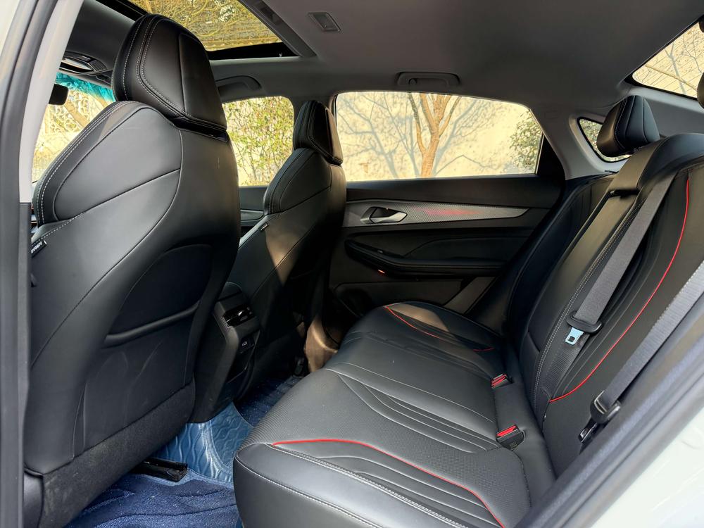 GEELY Binray 2023 car image #15