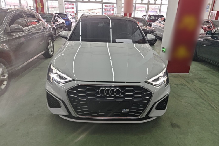 Audi A3 2022 immagine di auto #3