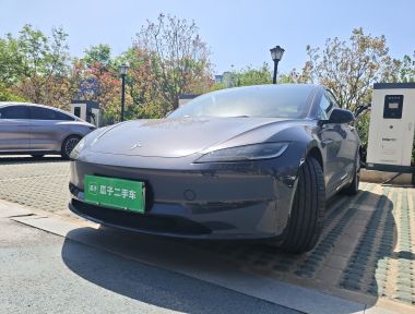 Tesla Model 3 2023 imagem de carro 