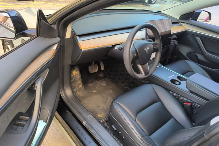 Tesla Model 3 2021 #12 Tesla Model 3 2021 car image #12