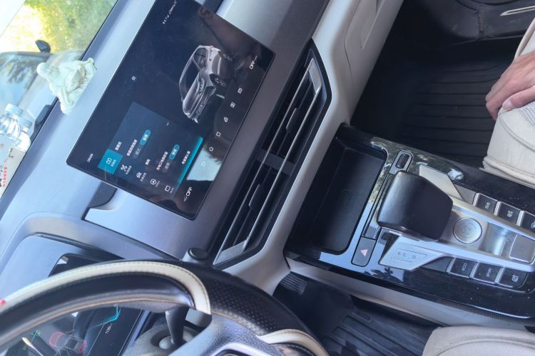 BYD Yuan Pro 2021 car image #22