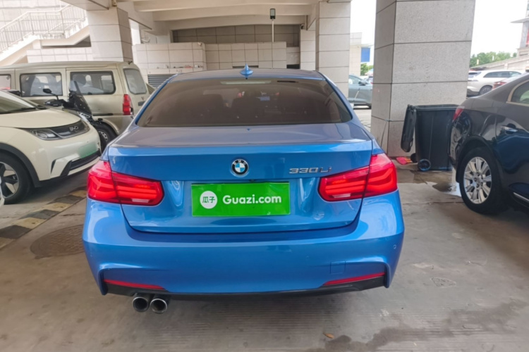 BMW 3 Series 2019 #6 BMW 3 Series 2019 car image #6