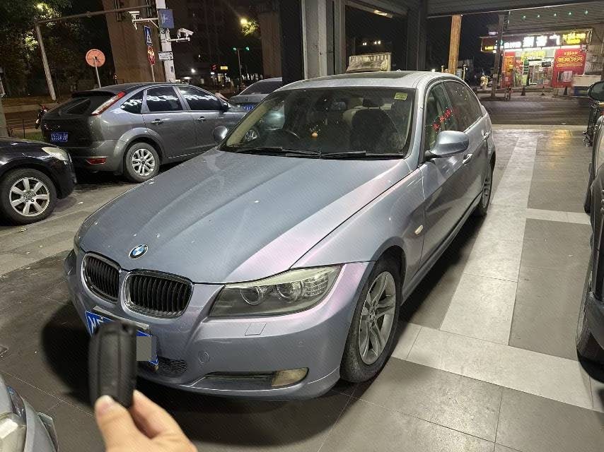 BMW 3 Series (Imported) 2010 BMW 3 Series (Imported) 2010 صورة سيارة