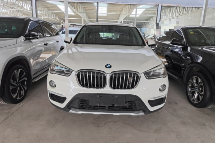BMW X1 2017 #3 BMW X1 2017 car image #3
