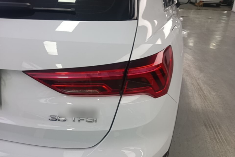 Audi Q3 2022 #8 Audi Q3 2022 car image #8