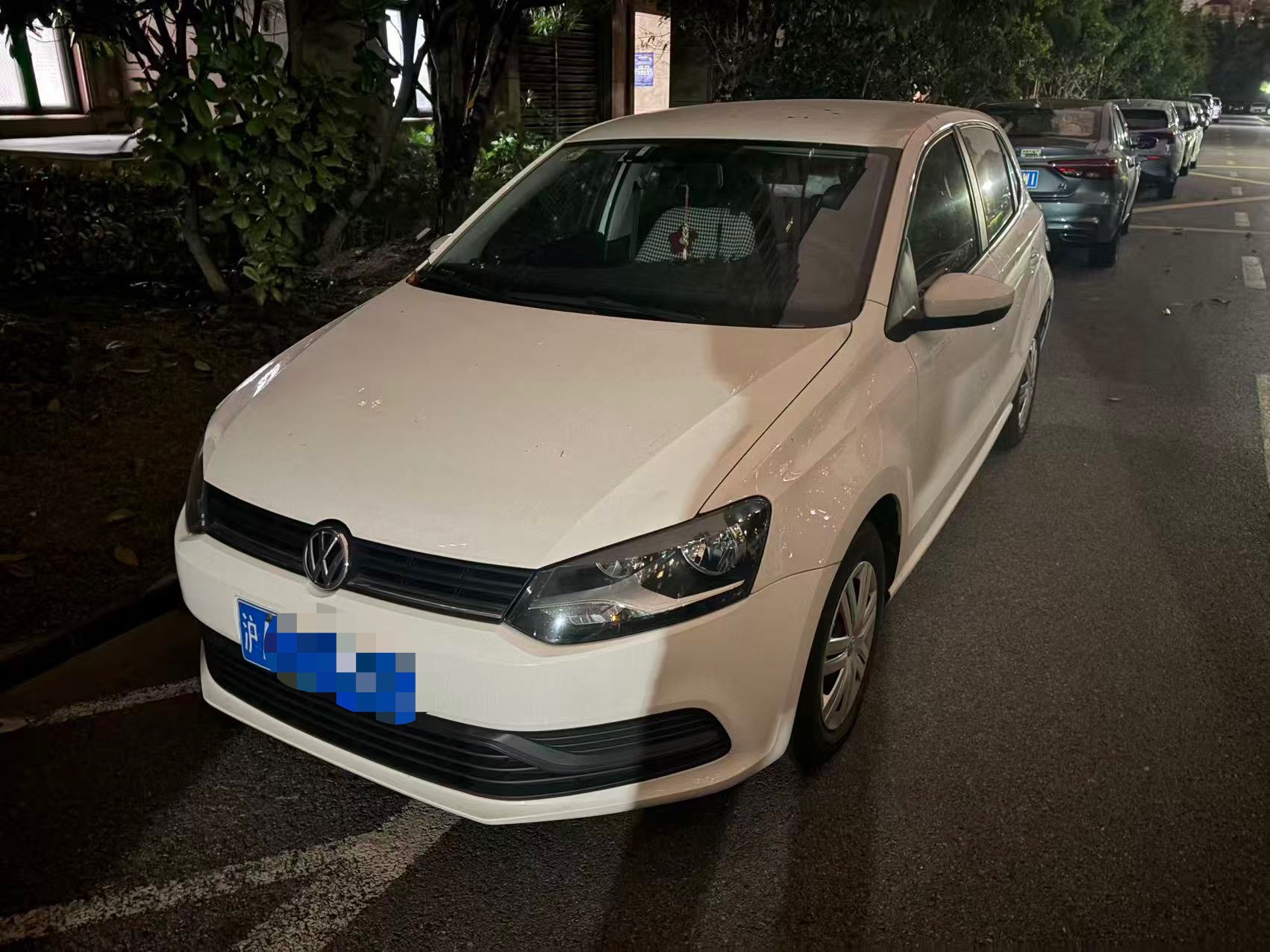 Volkswagen Polo 2019 car image 