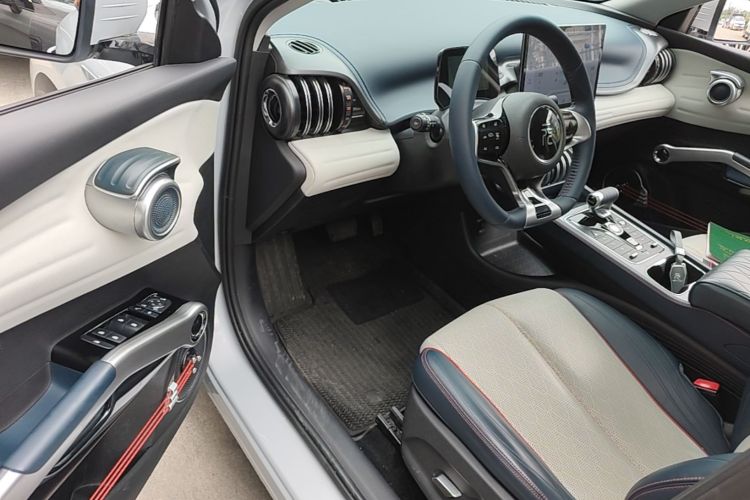 BYD Yuan Plus 2023 #16 BYD Yuan Plus 2023 car image #16