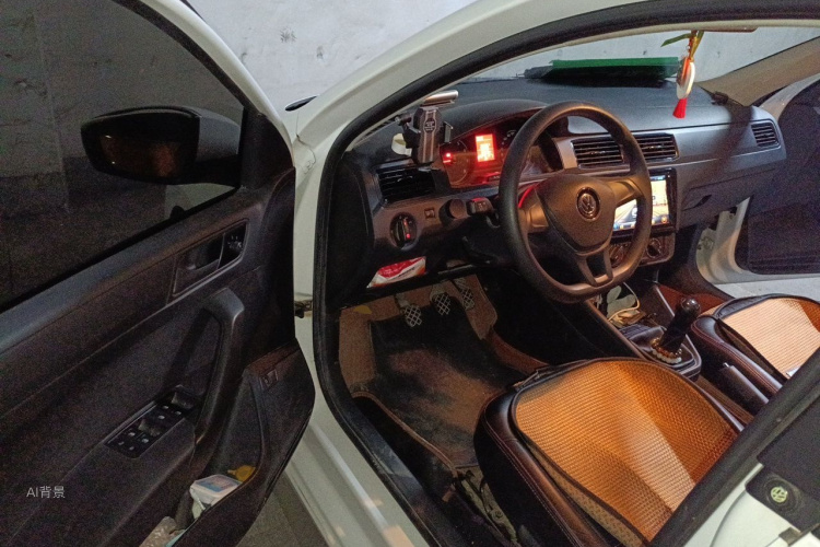 Volkswagen Santana 2020 car image #18