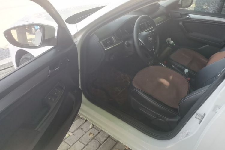 2022 #16 2022 immagine di auto #16