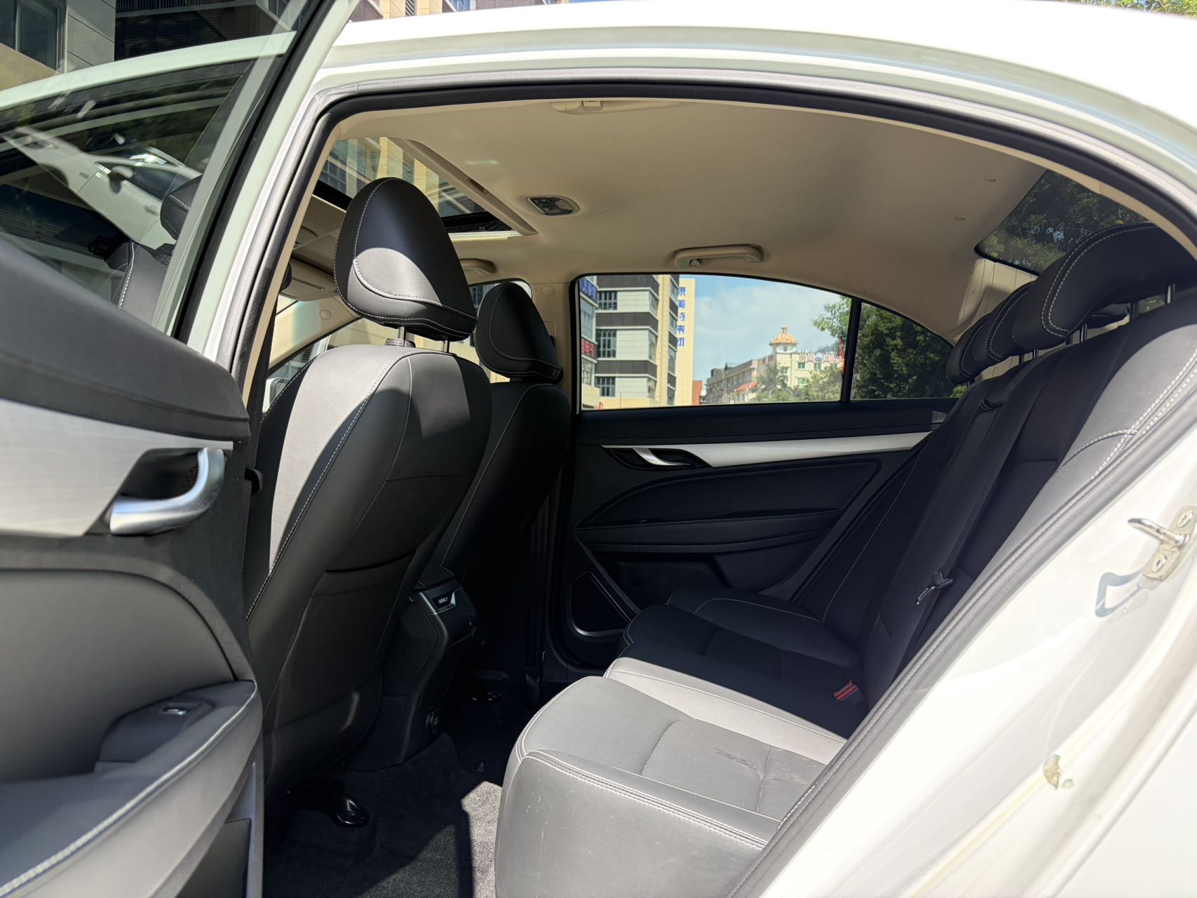 GEELY Emgrand 2018 #6 GEELY Emgrand 2018 imagen de coche #6