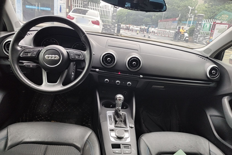 Audi A3 2020 car image #10