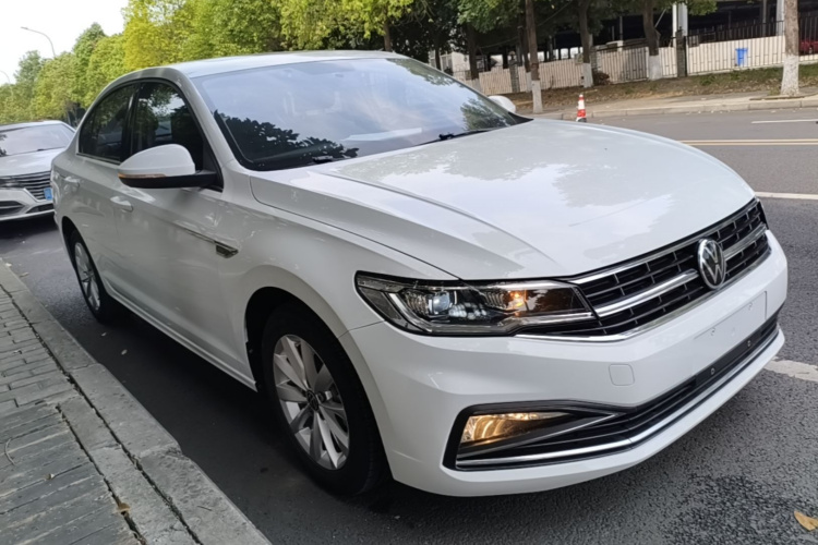 Volkswagen Bora 2021 car image #6