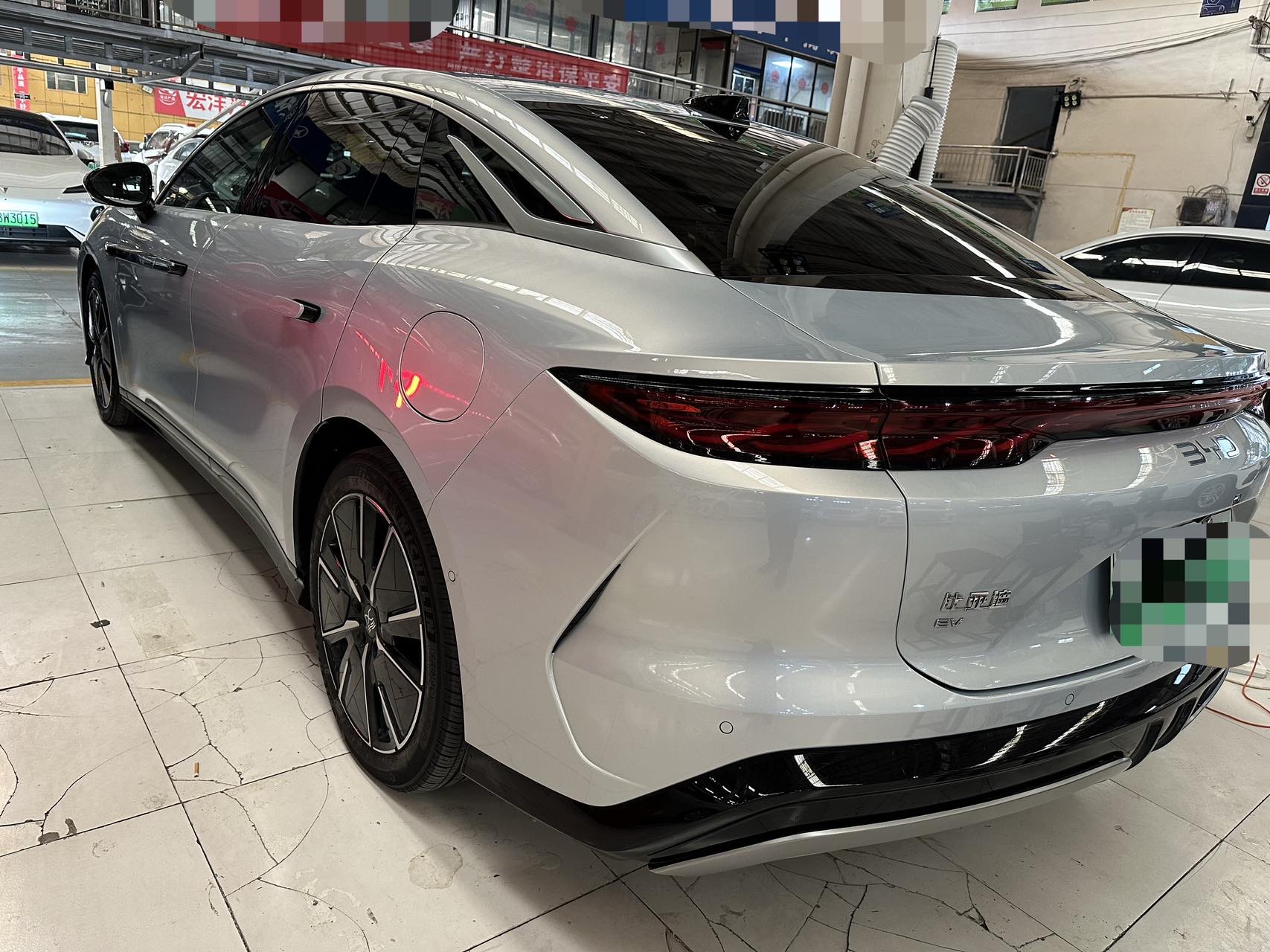 BYD HanL 2026 imagen de coche #6