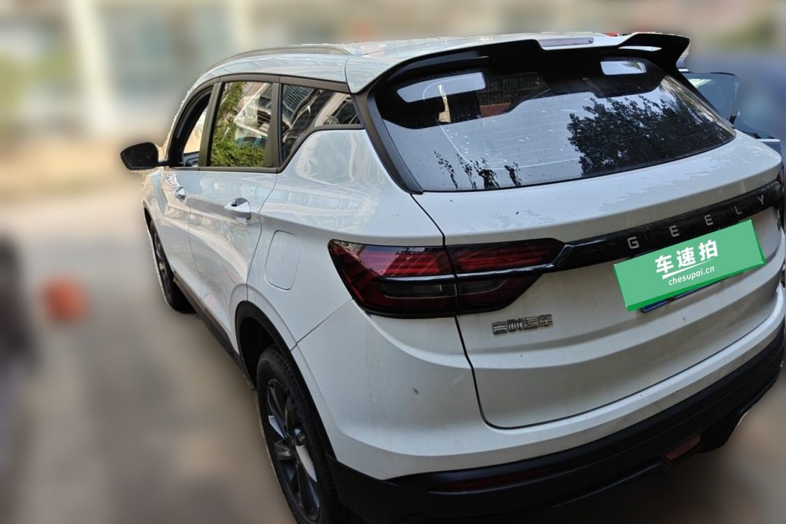 GEELY Coolray 2024 imagen de coche #3