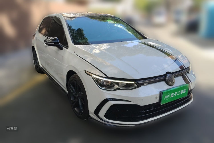 Volkswagen Golf 2021 car image #4