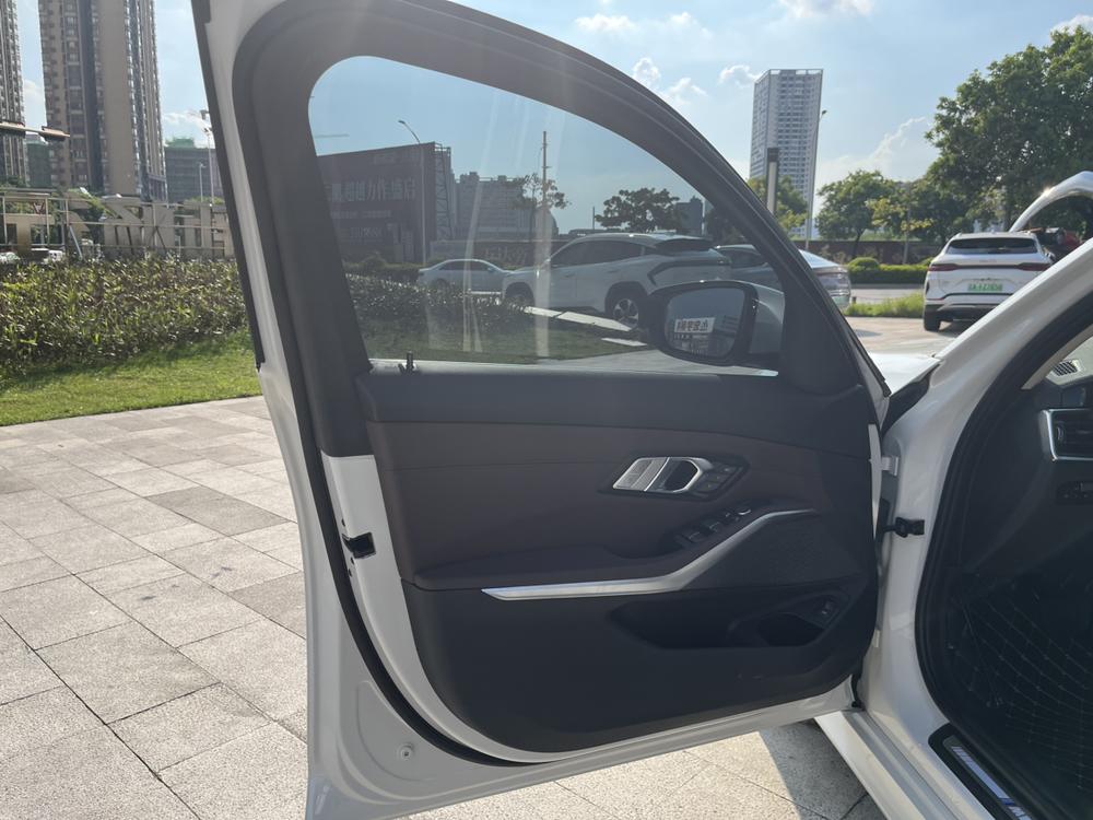 BMW 3 Series 2020 #24 BMW 3 Series 2020 imagem de carro #24