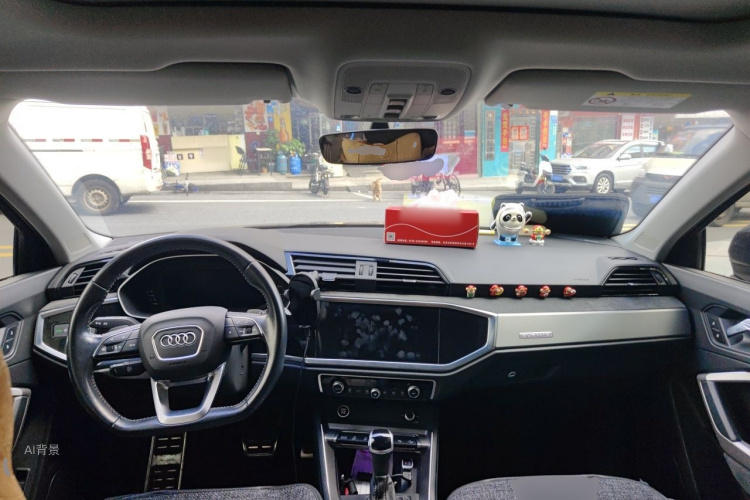 Audi Q3 2021 #11 Audi Q3 2021 car image #11