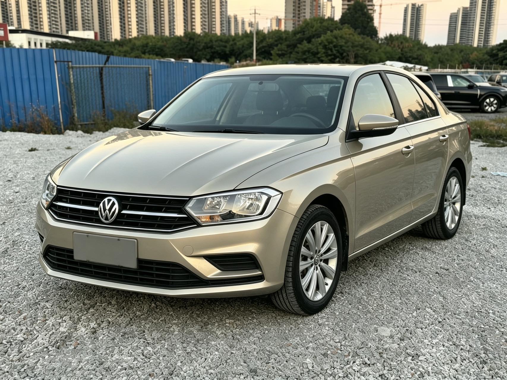 Volkswagen Bora 2018 car image 