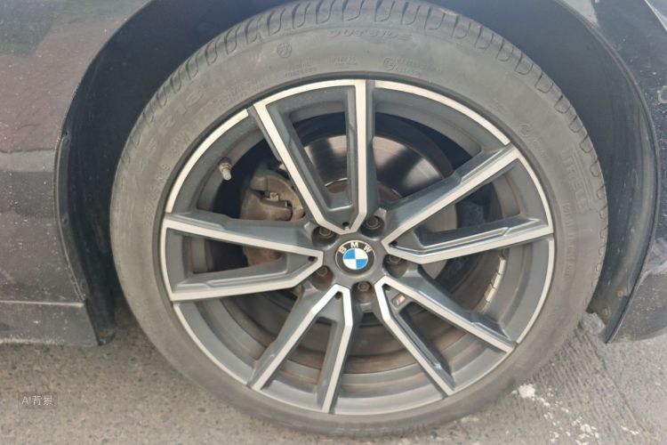 BMW 3 Series 2020 immagine di auto #9