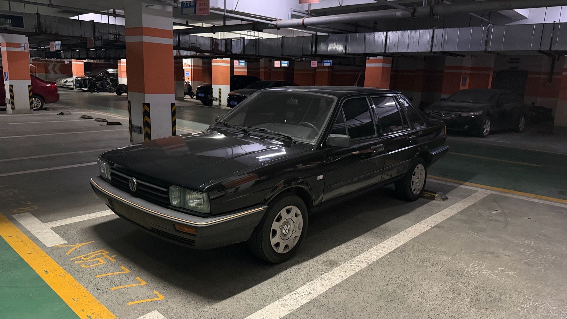 Volkswagen Santana Classic 2012 car image 
