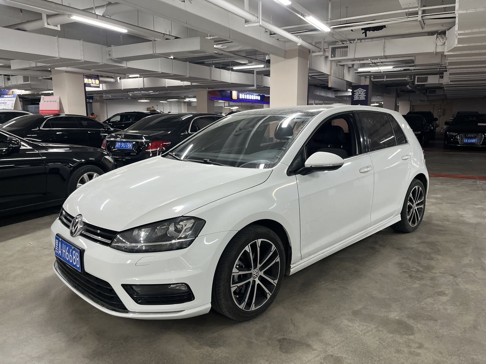 Volkswagen Golf 2016 Volkswagen Golf 2016 car image