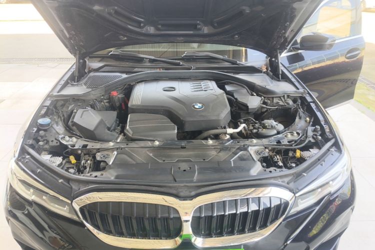 BMW 3 Series 2022 #20 BMW 3 Series 2022 car image #20